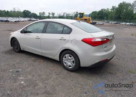 2015 Kia Forte Lx z USA, uszkodzony, nr VIN KNAFK4A6XF5314150